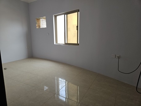 Muharraq, Apartments/Houses, BHD 150/month,  2 BR,  2 Bedroom Unfurnished Flat For Rent Without Ewa