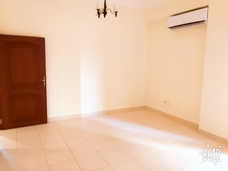 Manama, Apartments/Houses, BHD 250/month,  2 BR,  SEMI FURNISHED 2 BHK APARTMENT FOR RENT IN BURHAMA -: 38185065
