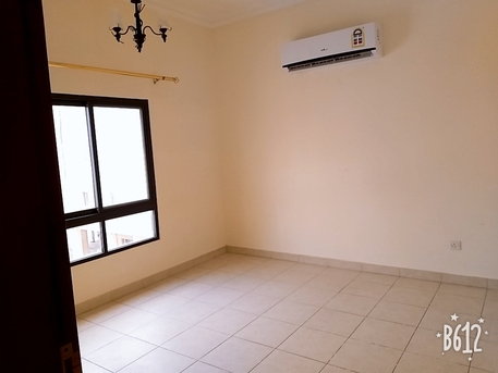 Manama, Apartments/Houses, BHD 250/month,  2 BR,  SEMI FURNISHED 2 BHK APARTMENT FOR RENT IN BURHAMA -: 38185065