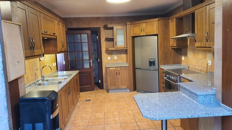 Abdoun, Apartments/Houses, JOD 24000/year,  3 BR,  Villa Semi Furnished 3B+1 With Garden, Baconlies In Abdoun 00962777688956