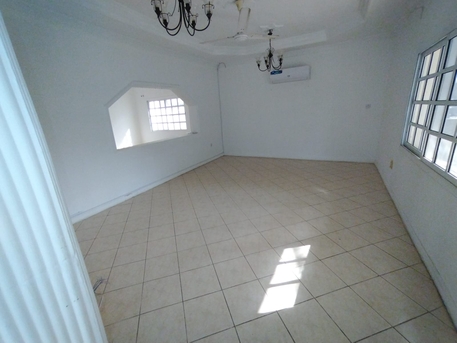 Manama, Apartments/Houses, BHD 450/month,  4 BR,  SPACIOUS SEMI FURNISHED 4 BHK COMPOUND VILLA FOR RENT IN ABU SAIBA:-38185065