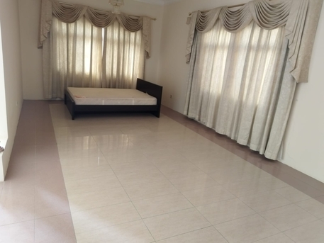 Manama, Villas, BHD 400,  SEMI FURNISHED SINGLE STORY 3 BHK COMPOUND VILLA FOR RENT IN ABU SAIBA:-38185065