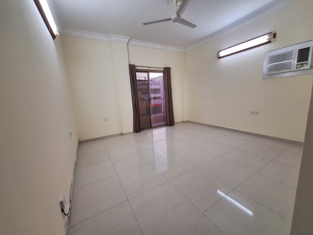 Salmaniya, Apartments/Houses, BHD 300/month,  2 BR,  Semi Furnished 2 Bedroom Flat For Rent With Ewa