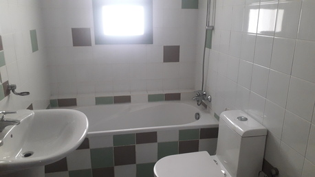 Juffair, Apartments/Houses, BHD 400/month,  Furnished,  3 BR,  170 Sq. Meter,  3 Bhk Fully Furnished Flat Available In Juffair Call Aleena