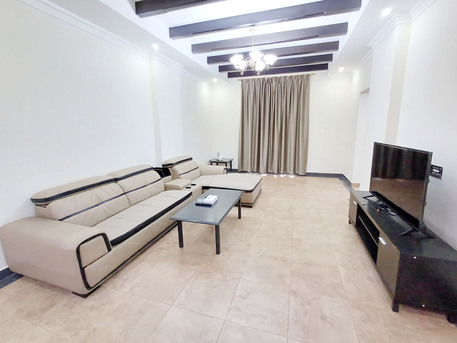 Juffair, Apartments/Houses, BHD 350/month, Furnished, 2 BR, Fully Furnished Best Option For Monthly / Yearly Basis Flat In Juffair , Near Juffair Mall