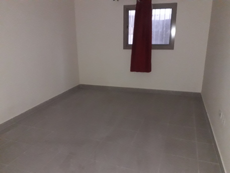 Manama, Apartments/Houses, BHD 170/month,  2 BR,  110 Sq. Meter,  2 Bhk Unfurnished Flat Available In Manama Call Aleena