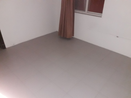 Manama, Apartments/Houses, BHD 180/month,  2 BR,  110 Sq. Meter,  2 Bhk Unfurnished Flat Available In Ummalhassam Call Aleena