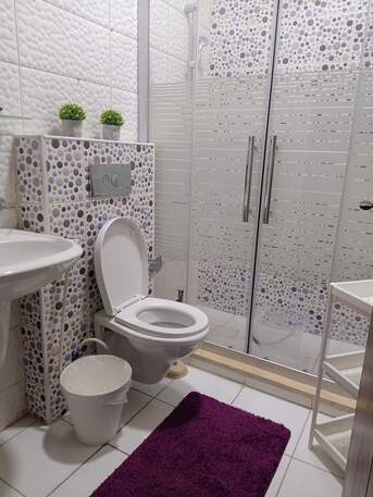 Amman, Apartments/Houses, JOD 7000/month,  Furnished,  2 BR,  Fully Furnished Two Bedroom Apartment With Baconly In Dayiet Ameer Rashed 00962777688956