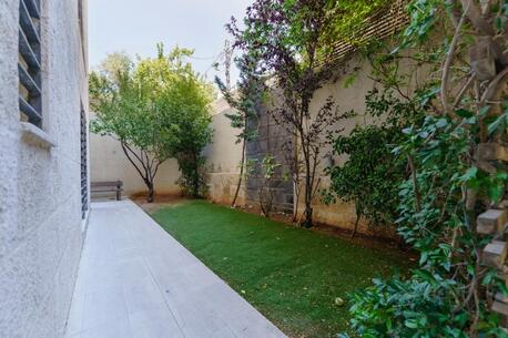 Amman, Apartments/Houses, JOD 20000/year,  Furnished,  4 BR,  Ground Fully Furinshed 4B Apartment With Big Garden And Cinema N 5circle 00962777688956