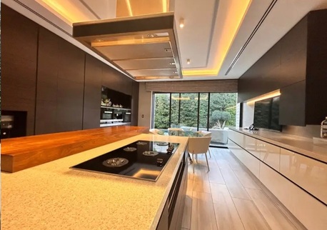 Abdoun, Apartments/Houses, JOD 120000/year,  Furnished,  5 BR,  Villa Fully Furnished 5B With Garden, Gym And Pool N Abdoun 00962777688956