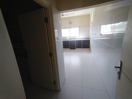 Manama, Villas, BHD 475,  UN FURNISHED 3 BHK COMPOUND VILLA FOR RENT IN BURHAMA SALIHIYA:-38185065