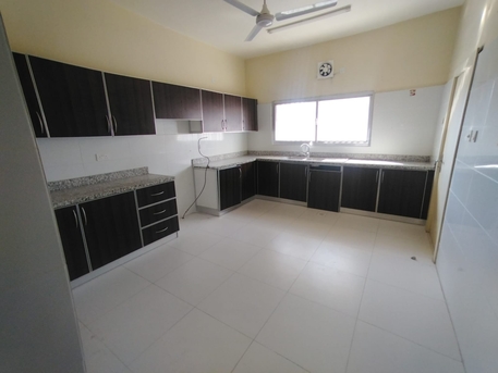 Manama, Villas, BHD 475,  UN FURNISHED 3 BHK COMPOUND VILLA FOR RENT IN BURHAMA SALIHIYA:-38185065