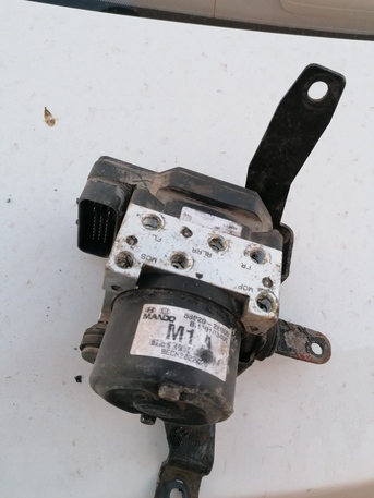 Busaiteen, Auto Parts, BHD 25,  Kia Sportage Abs Module
