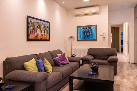 Abdoun, Apartments/Houses, JOD 11000/year,  Furnished,  3 BR,  Fully Furnished Three Bedroom Apartment With Baconly In Abdoun 00962777688956