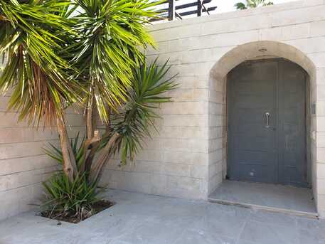 Abdoun, Apartments/Houses, JOD 24000/year,  4 BR,  Part Of Villa Semi Furnished 4B With Big Garden In Abdoun 00962777688956