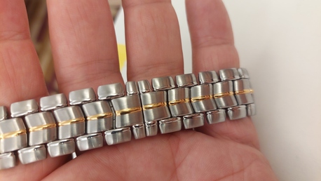 Riyadh, Watches, SAR 1500,  MOVADO Watch NEW For Men Or Ladies Original Swiss Made