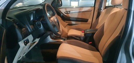 Khobar, Vehicles, Cars & Trucks , SAR 42000, RENT TO OWN, 2016, Automatic, 310000 KM, *** PAY LESS THAN A RENT AND OWN THE CAR - UMA AGENCY MAINTAINED - TRAIL BLAZER ***
