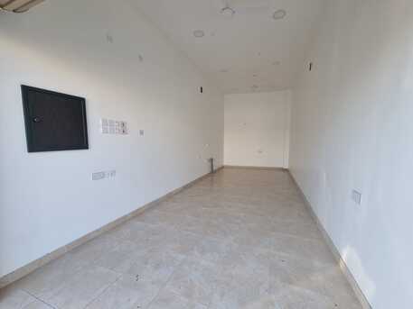Jidhafs, Shops, BHD 200,  17 Sq. Meter,  Shop For Rent In Good Location With High Traffic
