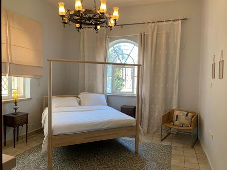 Amman, Apartments/Houses, JOD 6000/year,  Furnished,  1 BR,  Ground Fully Furinshed One Bedroom Apartment With Garden In Jabal Webdeh 00962777688956