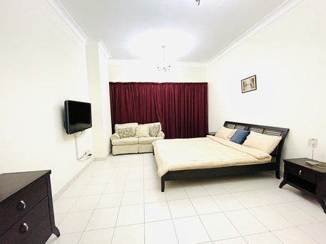 Juffair, Apartments/Houses, BHD 450/month,  Furnished,  2 BR,  140 Sq. Meter,  Bright And Spacious Apartment With Balcony