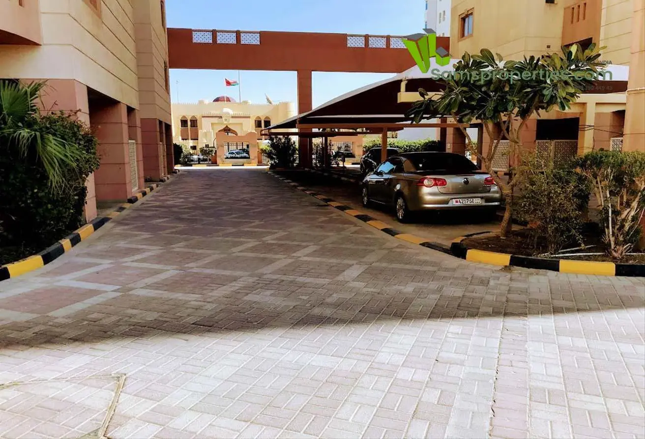 Manama, Apartments/Houses, BHD 490/month,  Furnished,  2 BR,  Luxury Family FLATS In A Compound At Manama City. FREE EWA BHD 120/-. Call Sam 39044943