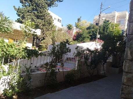 Amman, Apartments/Houses, JOD 15000/year,  Furnished,  3 BR,  Hertige Fully Furnished 3B Apart With Garden And Terrace In Jabal Webdeh 00962777688956