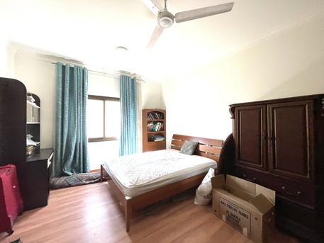 Manama, Villas, BHD 1000,  Furnished,  750 Sq. Meter,  Partially Furnished Bright And Spacious Stand Alone Villa