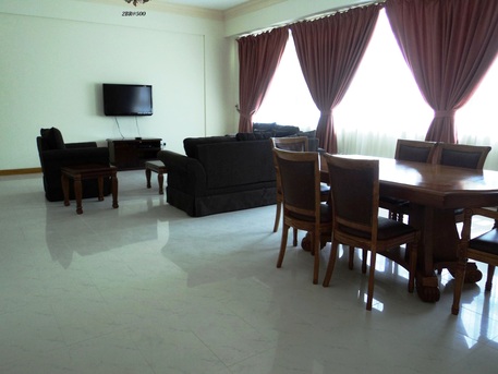 Juffair, Apartments/Houses, BHD 400/month,  Furnished,  2 BR,  Very Spacious Well Furnished Family Apartment. Balcony. Pool. Gym. Internet.Parking: TONY