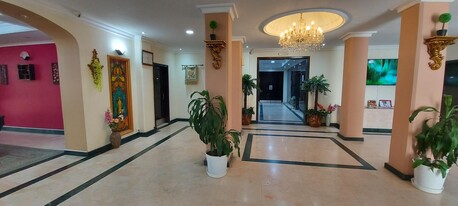 Hoora, Apartments/Houses, BHD 400/month,  Furnished,  2 BR,  Hoora: 100% Family Building. Kids Play Area. Pool. Gym. Internet. Parking. TONY