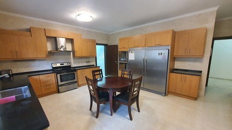 Amman, Apartments/Houses, JOD 28000/year,  Furnished,  4 BR,  Ground Fully Furinshed 4B Apart With Gym And Big Balcony In 5circle 00962777688956