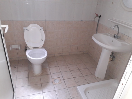 Manama, Apartments/Houses, BHD 180/month,  2 BR,  110 Sq. Meter,  2 Bhk Unfurnished Flat Available In Manama Call Aleena