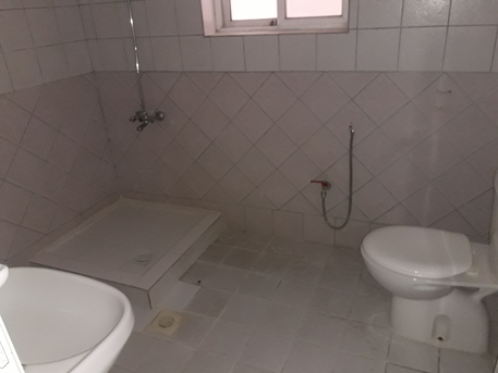 Manama, Apartments/Houses, BHD 180/month,  2 BR,  110 Sq. Meter,  2 Bhk Unfurnished Flat Available In Manama Call Aleena