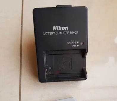 Jeddah, Photo & Video, SAR 150,  Nikon MH24 Charger