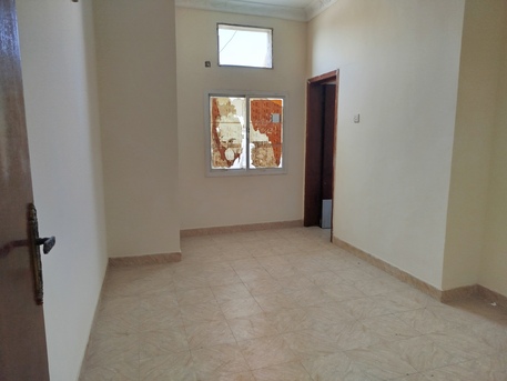 Manama, Apartments/Houses, BHD 160/month,  2 BR,  2Bath Small . Hall. Kitchen. 2Balcony. No Lift 2nd Floor. In -(((Sagiya)))