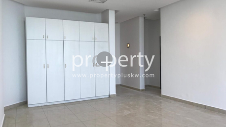 Salmiya, Apartments/Houses, KWD 1100/month, 3 BR, THREE BEDROOM SEA VIEW APARTMENT FOR RENT IN SALMIYA