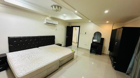 Adliya, Apartments, Flats, Houses & Villas, BHD 300/month,  Furnished,  2 BR,  FULLY FURNISHED 2 BEDROOM FLAT WITH EWA