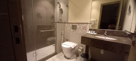 Juffair, Apartments/Houses, BHD 230/month,  Furnished,  Studio,  Modern New Spacious Studio Apartment. Internet. Housekeeping. High-techFacilities:TONY