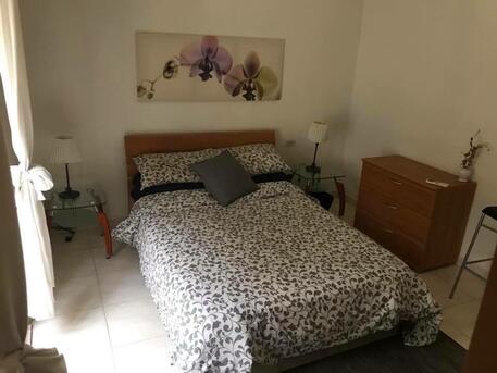 Abdoun, Apartments/Houses, JOD 5400/year,  Furnished,  2 BR,  Ground Fully Furinshed 2B Apartment With Outside Garden In Abdoun 00962777688956