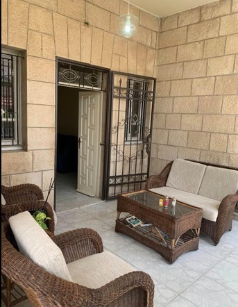 Amman, Apartments/Houses, JOD 7200/year,  Furnished,  2 BR,  Ground Fully Furinshed 2B Apart With Garden In Jabal Webdeh 00962777688956
