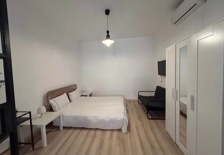 Amman, Apartments/Houses, JOD 9600/year,  Furnished,  2 BR,  Ground Fully Furinshed 2B Apartment With Outside Garden In Jabal Webdeh 00962777688956