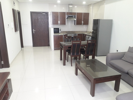 Juffair, Apartments/Houses, BHD 300/month,  Furnished,  1 BR,  100 Sq. Meter,  1 Bhk Fully Furnished Flat Available In Juffair Call Aleena