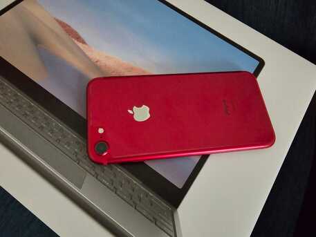 Riyadh, Mobile Phones, SAR 850,  Apple IPhone 7 RED 256GB