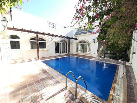 Manama, Apartments/Houses, BHD 1300/month,  4 BR,  100 Sq. Meter,  Beautiful  4 Bedroom  Semi Furnished  Villa With Private Pool