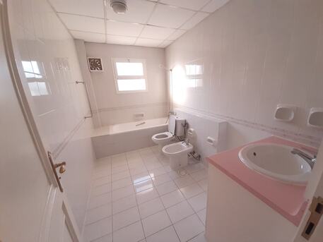 Janabiya, Apartments/Houses, BHD 850/month, 4 BR, 200 Sq. Meter, Janabiya /large Semi Furnished Villa With Beautiful Gardens