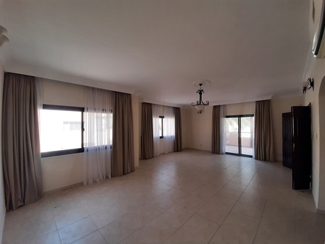 Hamala, Apartments/Houses, BHD 700/month,  4 BR,  100 Sq. Meter,  Hamala/4 Bedroom  Semi Furnished Villa  Exclusive  Bhd :700/-