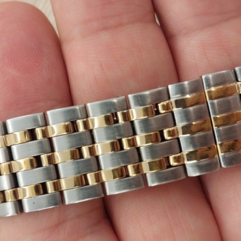 Riyadh, Watches, SAR 2900,  Raymond Weil Watch Solid Gold & Steel Original Diamond Dial And Bezel For Men Or Ladies Or