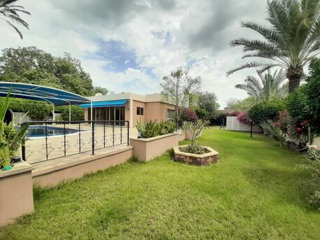 Saar, Apartments/Houses, BHD 1500/month, 4 BR, 500 Sq. Meter, Saar/large Villa With Private Pool And Garden Exclusive