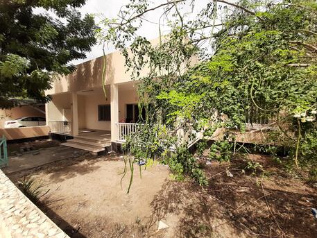 Budaiya, Apartments/Houses, BHD 400/month,  3 BR,  100 Sq. Meter,  Budaiya/ 3 Bedroom  Villa Bhd:400/exclusive