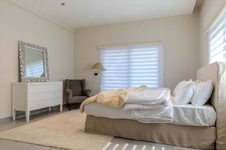 Amman, Apartments/Houses, JOD 16000/year,  Furnished,  2 BR,  Brandnew Fully Furnished 2B Apart , Baconly Access Into Rooftop 3circle 00962777688956