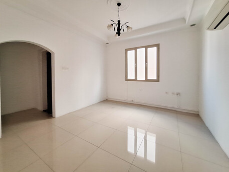 Umm Al Hassam, Offices, BHD 300,  85 Sq. Meter,  Or Rent, A Commercial Office In The Umm Al Hassam Area